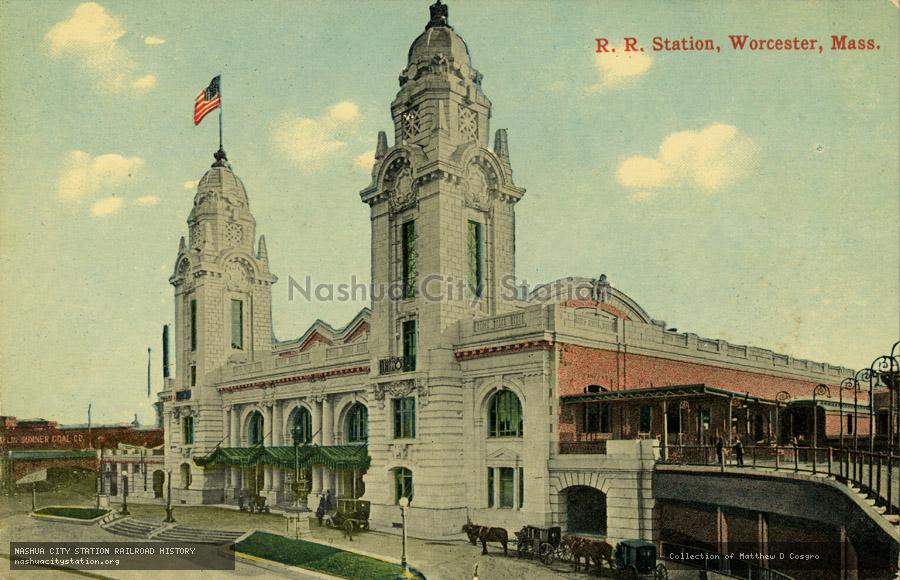 Postcard: Railroad Station, Worcester, Massachusetts